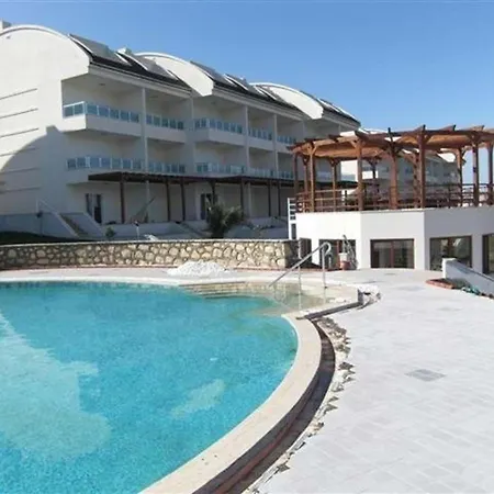 Stunning Private 2 Bed In Great Location And Gated Community 別荘 シダ