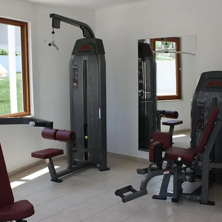Stunning Private 2 Bed In Great Location And Gated Community * シダ
